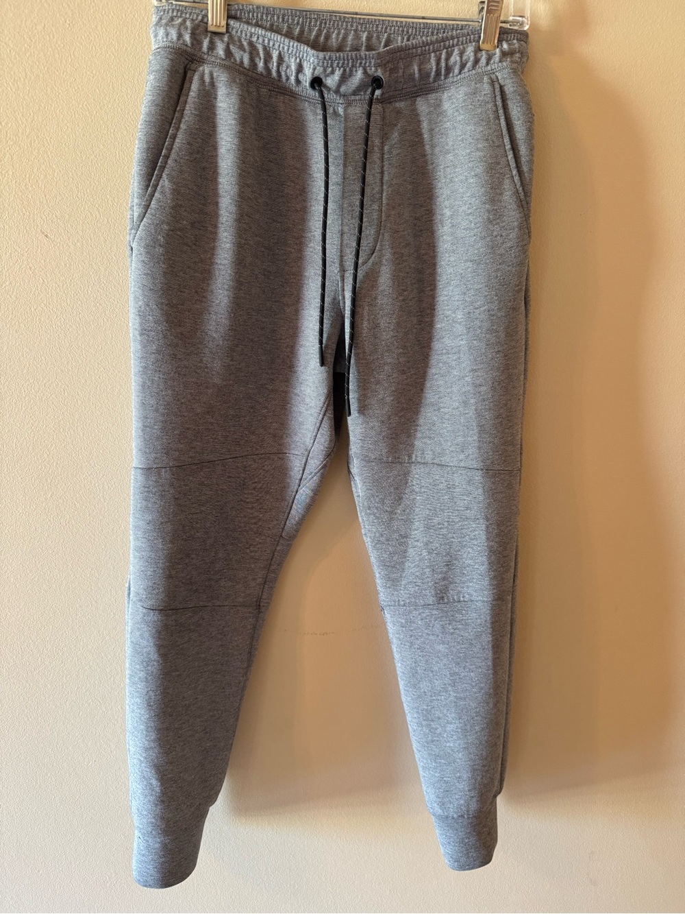 American Eagle Light Gray Men's Jogger Pants